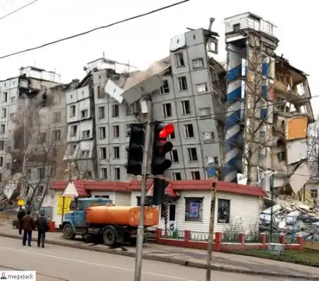 Как в Москве не совсем удачно дом взрывали