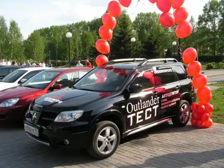 Auto Car Party возле Факела (3.06.2006)