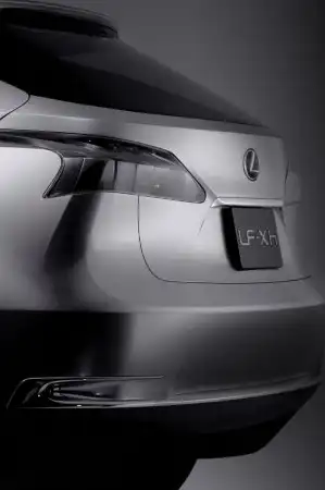 На Токийском салоне будет представлен Lexus LF-Xh concept (12 фото)