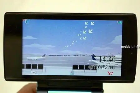 Очень навороченный мобильный телефон Sharp SH-920 Aquos (13 фото)