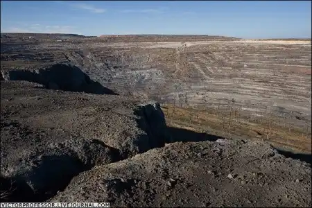 Коркино. Самый глубокий в мире угольный разрез.