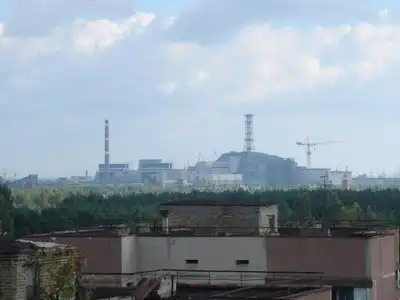 Чернобыль и Припять: до и после катастрофы. Чернобыль и Припять: до и после катастрофы.