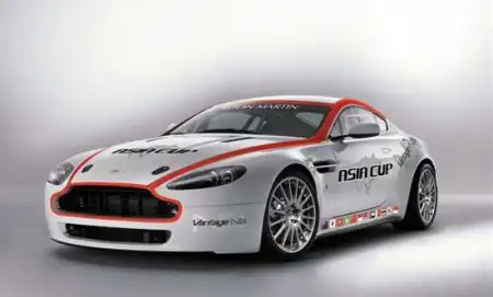 Aston Martin идет гоняться в Азию