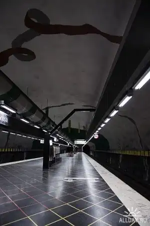 Стокгольмское метро. Дизайн интерьера. 18 фото.