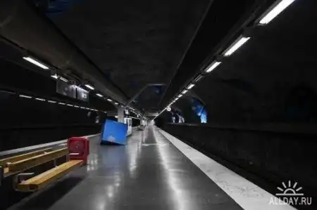 Стокгольмское метро. Дизайн интерьера. 18 фото.