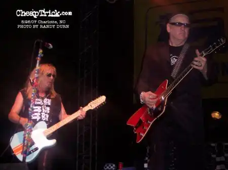 Cheap Trick. История.