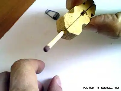 Спичкострел из прищепки 