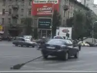 Даже регулировщик не помог избежать ДТП Даже регулировщик не помог избежать ДТП