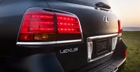Lexus LX 2008