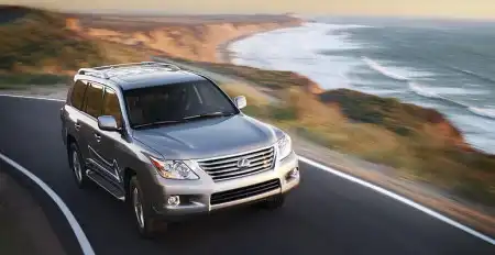 Lexus LX 2008