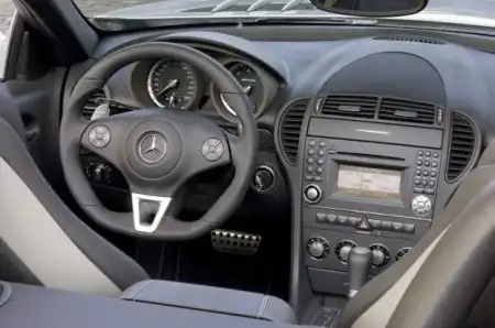 Mercedes-Benz SLK 55 AMG (Update)