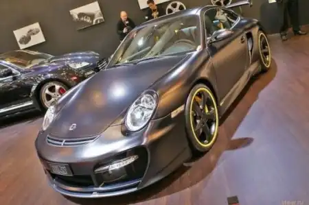 Porsche GT Street