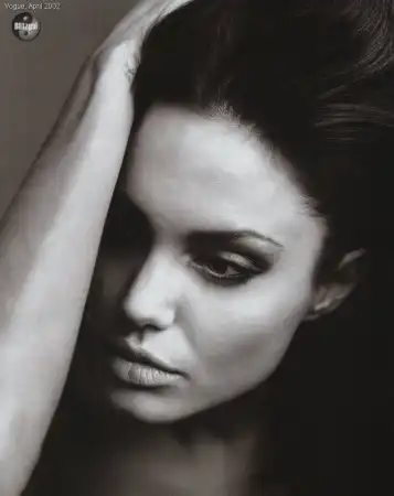 Angelina Jolie