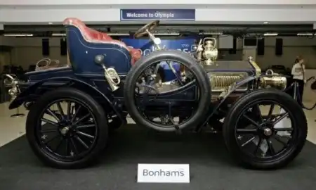 Старейший Rolls-Royce продан на аукционе в Лондоне