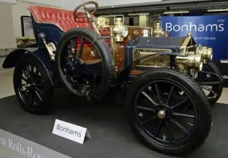 Старейший Rolls-Royce продан на аукционе в Лондоне