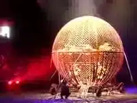 7 мотоциклов в одном шаре. 7 мотоциклов в одном шаре.