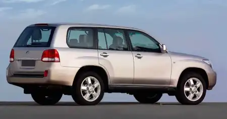 Exclusive! Toyota Land Cruiser 200!