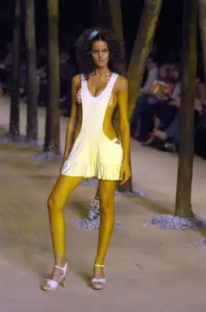 Isabel Goulart из Victoria`s Secret... Мммм)))