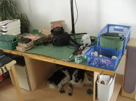 Самый что ни на есть компьютерный столик