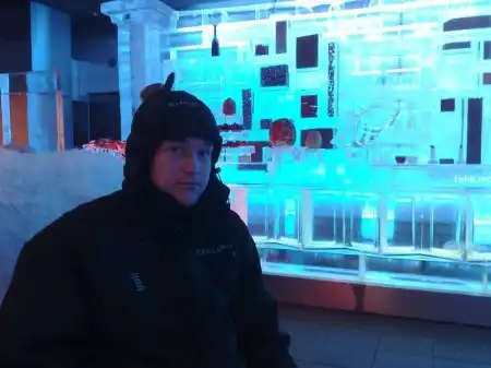 Ледяное кафе “Ice Lounge” в Дубаи