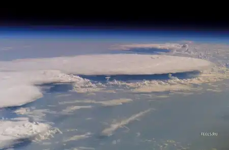 Озоновая дыра из космоса