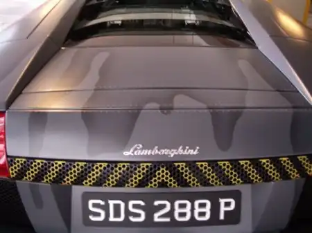 Lamborghini LP640 в раскраске "камуфляж"