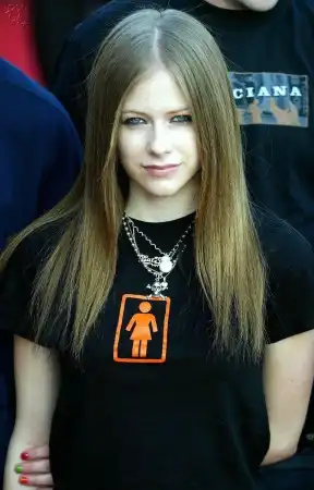 Avril Lavigne HQ photos