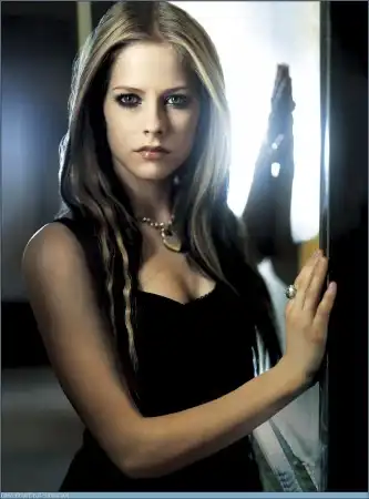 Avril Lavigne HQ photos