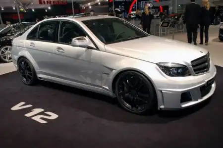 Брутальный Brabus Bullit на автосалоне во Франкфурте.