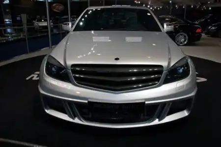 Брутальный Brabus Bullit на автосалоне во Франкфурте.