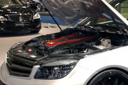 Брутальный Brabus Bullit на автосалоне во Франкфурте.