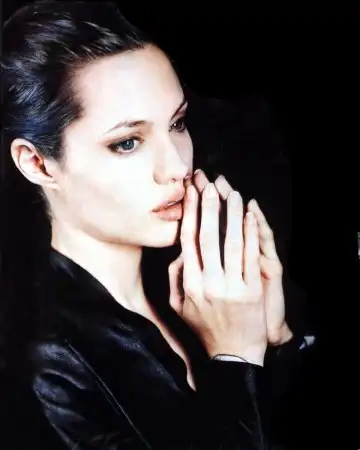 Angelina Jolie HQ photos