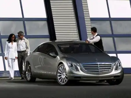 Автомобиль будущего - Mercedes F700