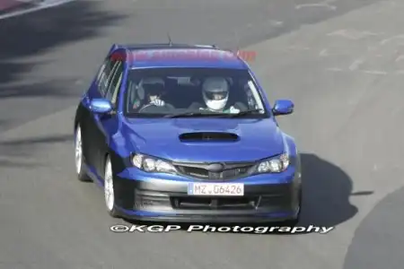 Шпионские фотографии Subaru Imprexa WRX STI на Нюрбургринге