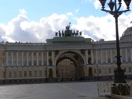Москва и Питер, туда и обратно