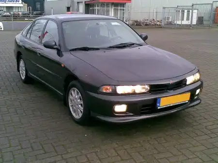 Mitsubishi Galant - элегантный бизнес-класс