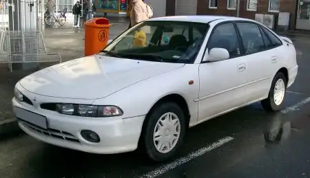 Mitsubishi Galant - элегантный бизнес-класс