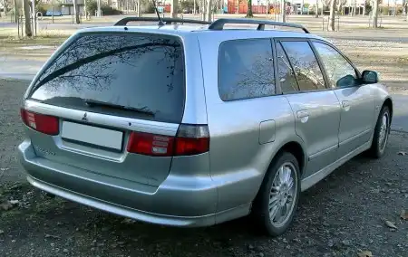 Mitsubishi Galant - элегантный бизнес-класс