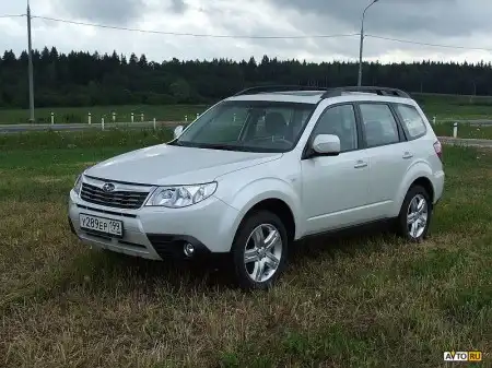 Subaru Forester 2009: уже внедорожник, а не универсал