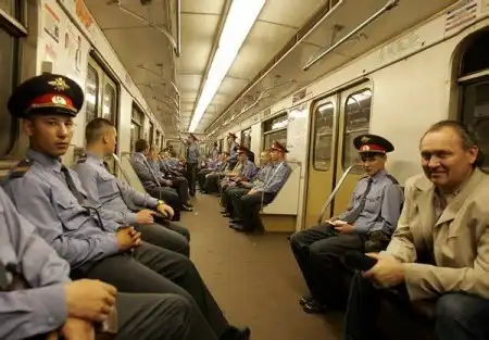 Чего только не увидишь в метро