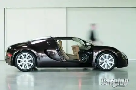 Bugatti Veyron.
