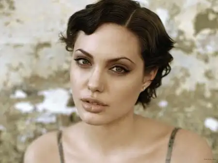 Анджелина Джоли (Angelina Jolie) [Обои 1600x1200] Part 1