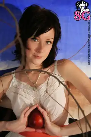 NEW from "SG" [Desdemonia]