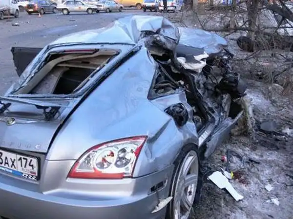 Страшная авария в Челябинске (12 фото + видео) Страшная авария в Челябинске (12 фото + видео)