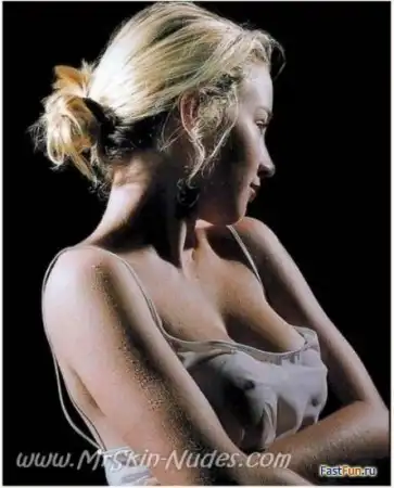 Анна Курникова