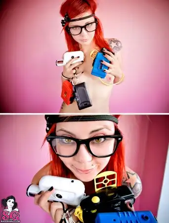 NEW from "SG" [Belena Lomography]