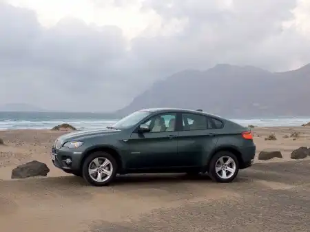 BMW X5 X6 Wallpapers Pack