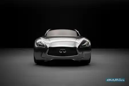 Infiniti Essence