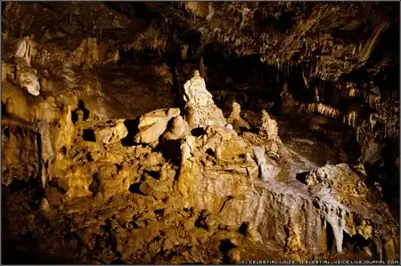 Moravsk&#253; kras, Punkevn&#237; jeskyn&#283; (Моравский карст, Пещеры Пунквы)