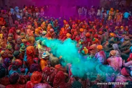 Праздник Красок Холи в Индии